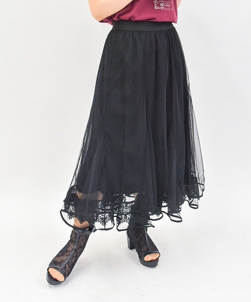 裾レースチュールスカート