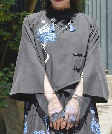 彼岸花刺繍ショートシャツ