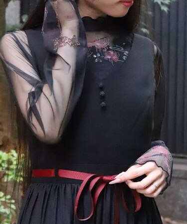 彼岸花ＰＴシアートップス