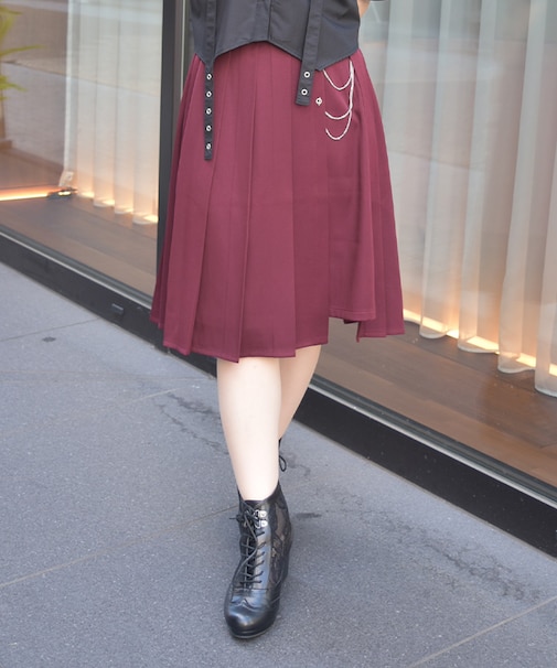 ダブルチェーンプリーツスカート