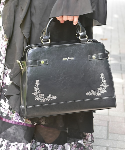 [JD-M8]パキスタン Premium綿ローン　Luxury 刺繍フレアドレス Satin Dragon Straps – Fender