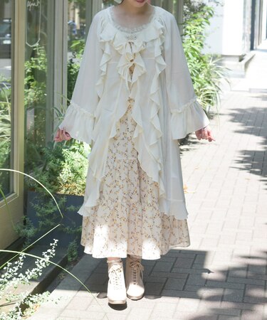 オフショル風フリルガウン