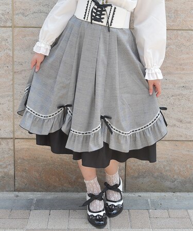 ハシゴレース×リボン配色スカート