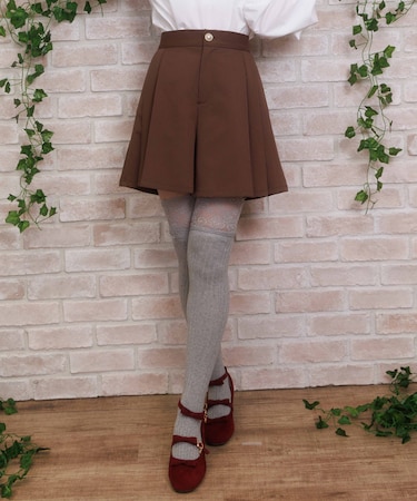 バックレース使ショートパンツ