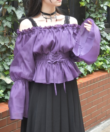 オフショルオーガンジープルオーバー