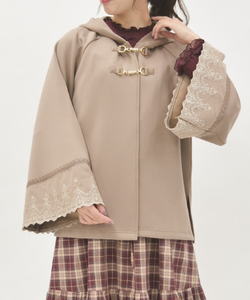 ダンボールニットケープ