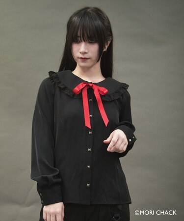 『グルーミー』レースブラウス