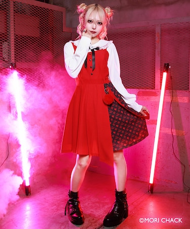 『グルーミー』ワンピース