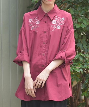 花刺繍オーバーシャツ