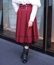 チェーン付き配色使いスカート