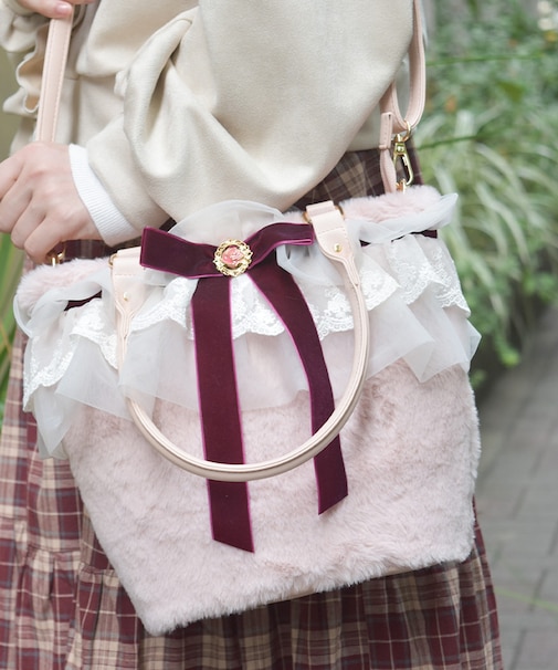 かご型フリルファーバッグ