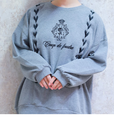 編み上げアソート柄トレーナー