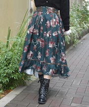 ローズ・オン・フルールスカート