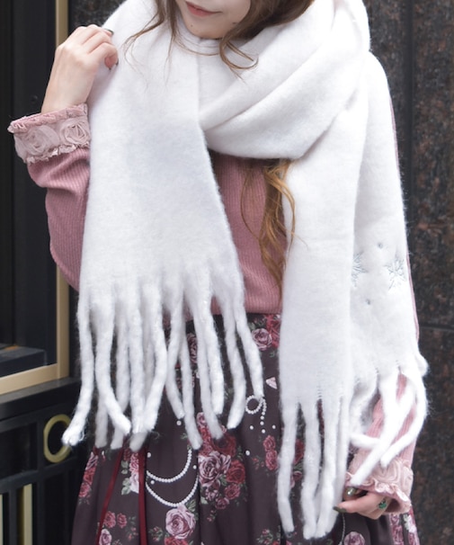 雪の結晶刺繍ストール