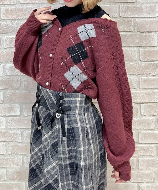 レイヤード風アーガイルニット