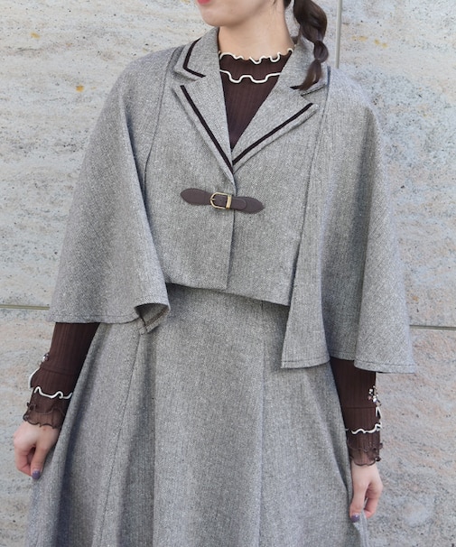 ヘリンボンケープジャケット