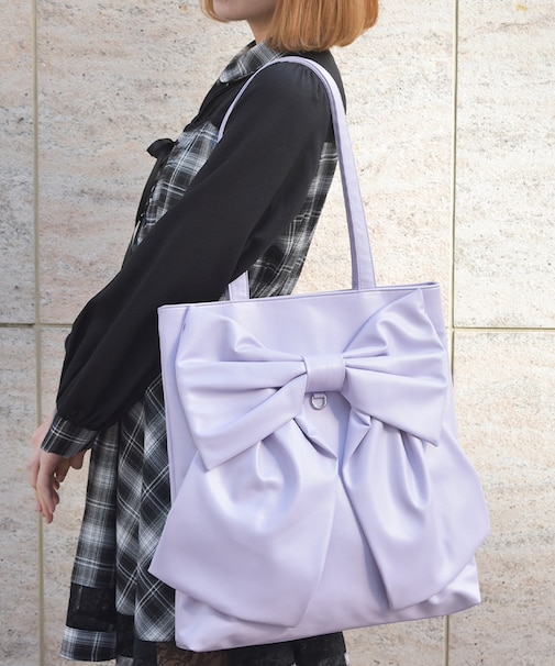 タテ型ビッグリボン合皮トート