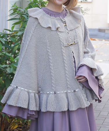 ふわふわモヘアニットケープ