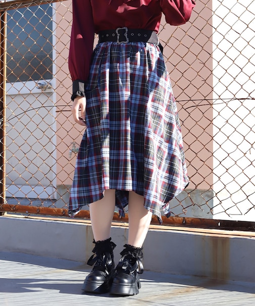 ベルト付チェックイレヘムスカート