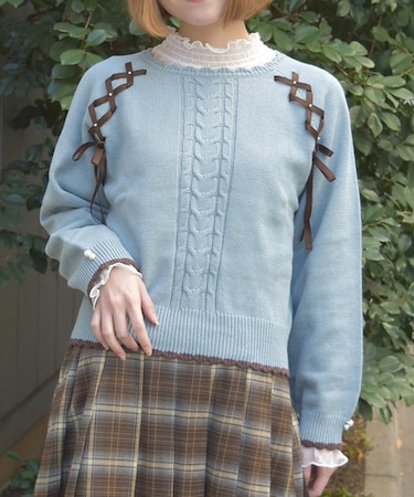 レースアップニットプルオーバー