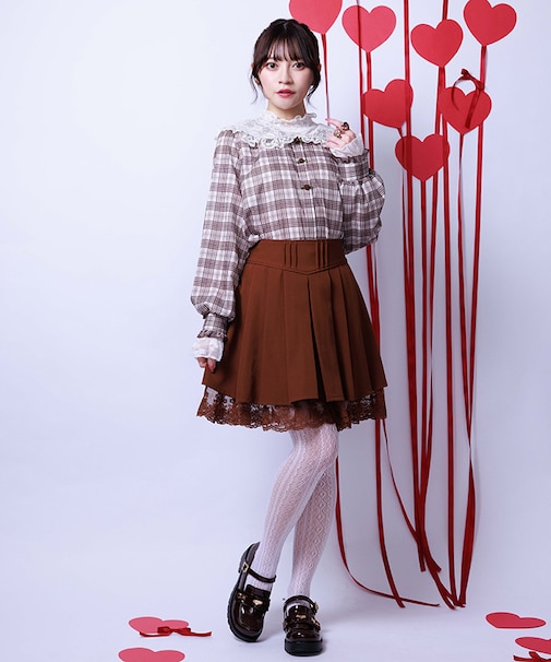 フレアシルエットショートパンツ