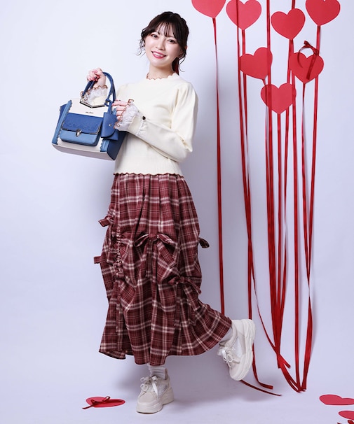 リボン×タック×ドロストスカート