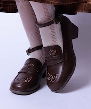 ローズカットワークローファー