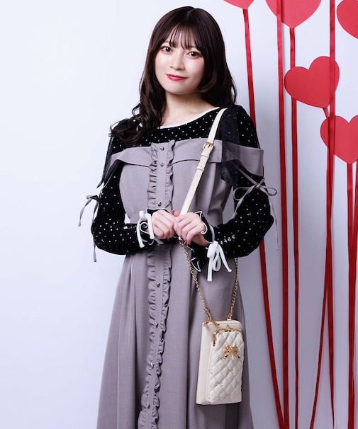 リボン刺繍キルトショルダー