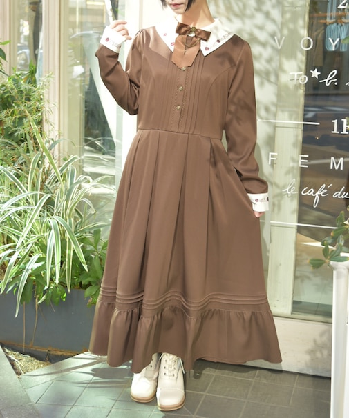 リボンセット刺繍ロングワンピース