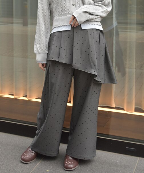 ペプラム風ベルト付パンツ