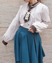 レースアップタイ付ブラウス