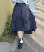 レース×フリルスカート