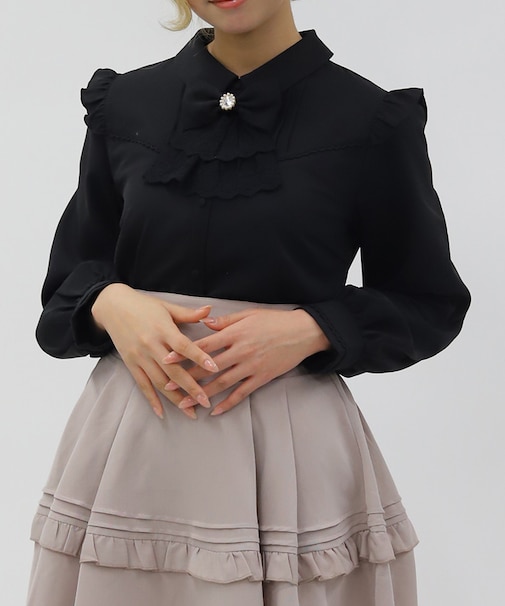 リボンジャボ付きブラウス