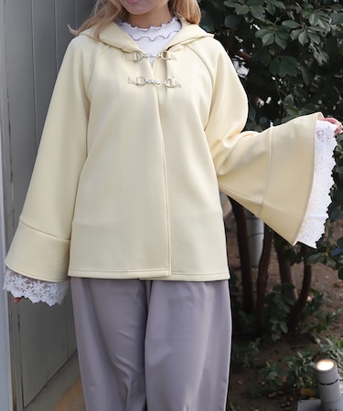 ダンボールニットポンチョ