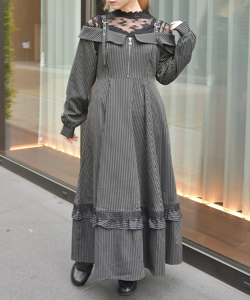 オフショル風ワンピース