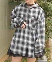 フード付きチェックシャツ