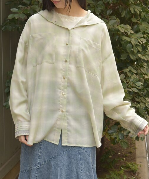 フード付きチェックシャツ