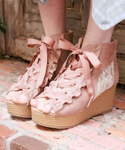 レースアップブーサン