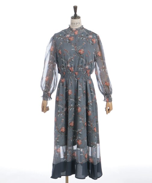 総柄ワンピース