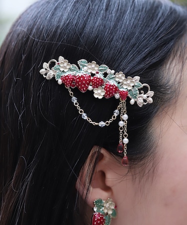 苺モチーフマルチクリップ