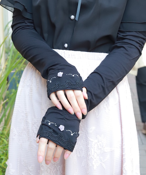 巻バラビジューＵＶロング手袋