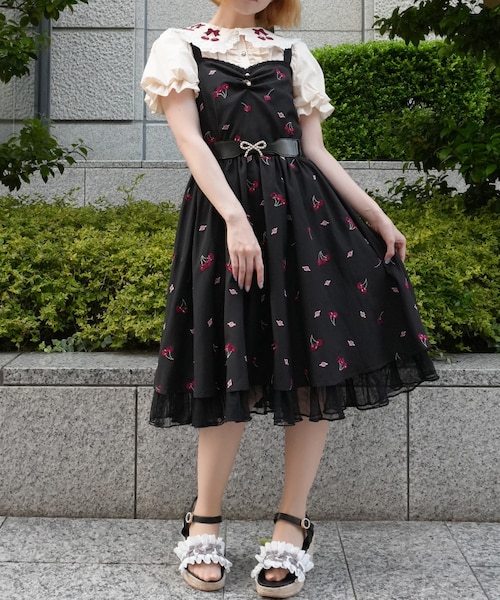 チェリー×ローズ刺繍ジャンパースカート｜アクシーズファムの通販