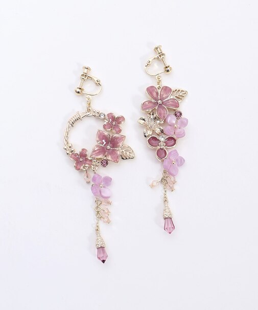 紫陽花アシメイヤリング
