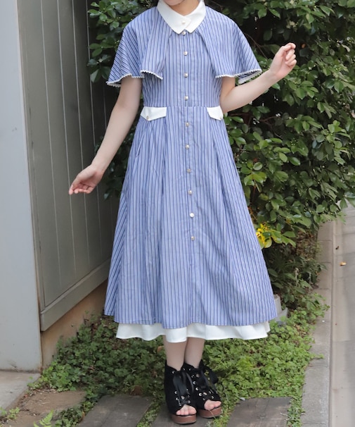 ケープ付きバイカラーワンピース