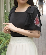 接触冷感ダリア刺繍プルオーバー