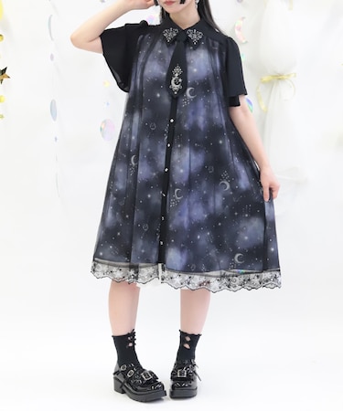 ルミナスムーン柄ワンピース