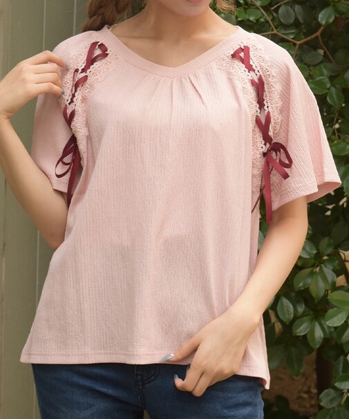 レース×編み上げカットプルオーバー