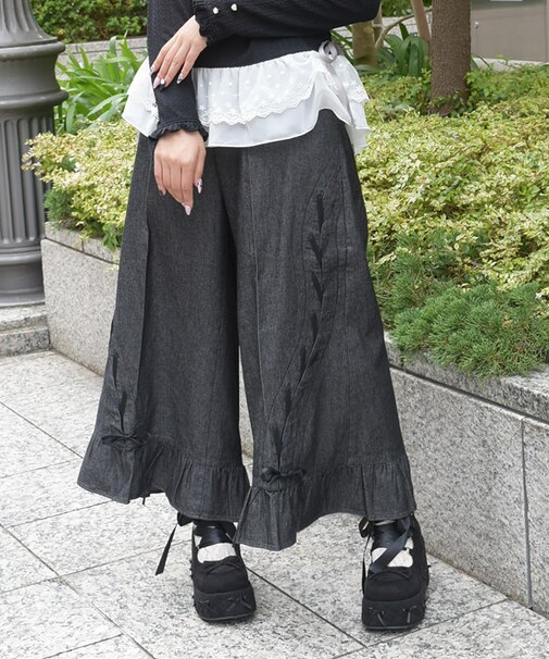 レースアップフレアデニムパンツ