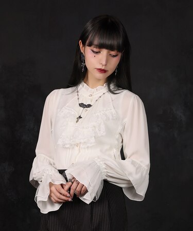 レースアップ×フリルＢＬ