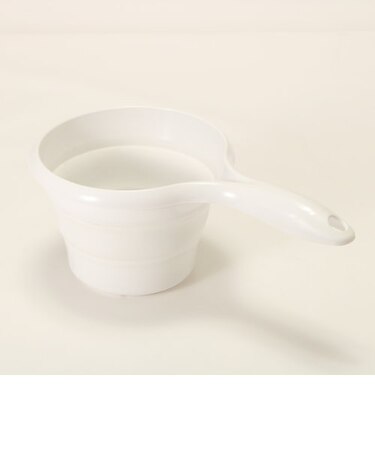 【当商品送料無料】ソフト手おけ 折りたためる 折りたたみ バス用品 手おけ 定番 風呂グッズ バスグッズ ハンディーボール 洗面器 手桶 バス